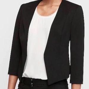 NWT Express Cropped Blazer in Black